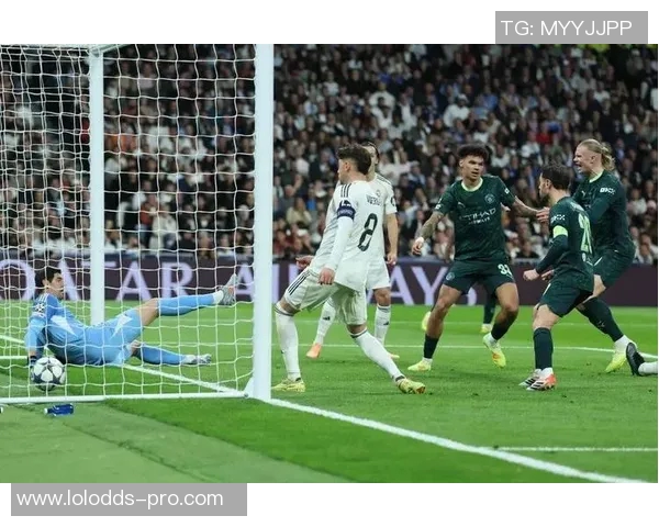 德甲激战皇马逆转切尔西神奇扑救引发全场狂欢与转会热议