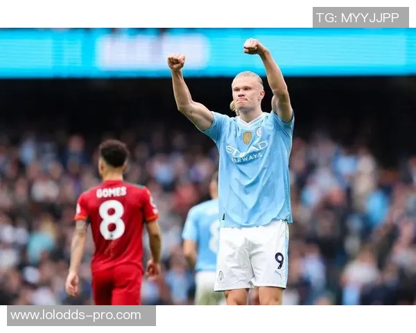 英超激战曼城与那不勒斯战平帽子戏法瞬间点燃全场气氛