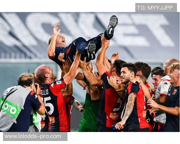 中超精彩对决AC米兰大胜曼联绝杀时刻点燃全场激情